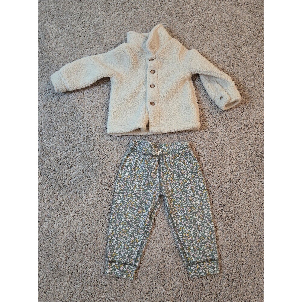 Baby girls outfit size 12 months